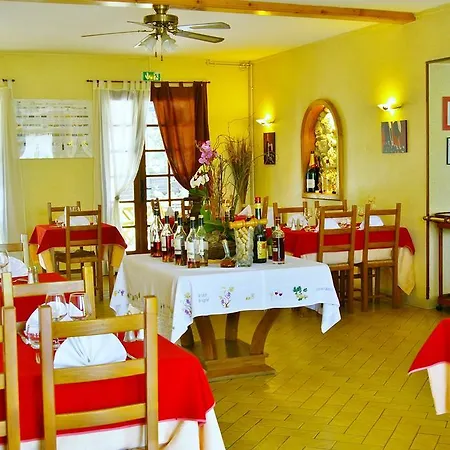 Hotel Logis L'auberge Du Brulhois
