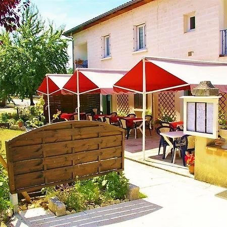 Hotel Logis L'auberge Du Brulhois