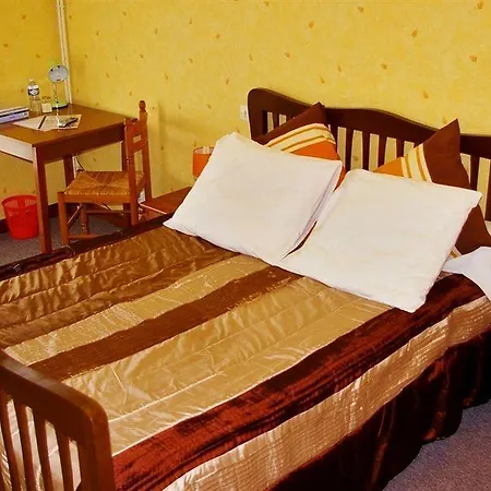 Logis L'auberge Du Brulhois Hotel Astaffort