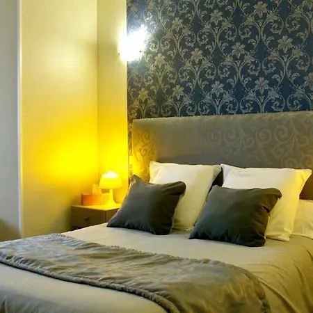 Logis L'auberge Du Brulhois Hotel 2*